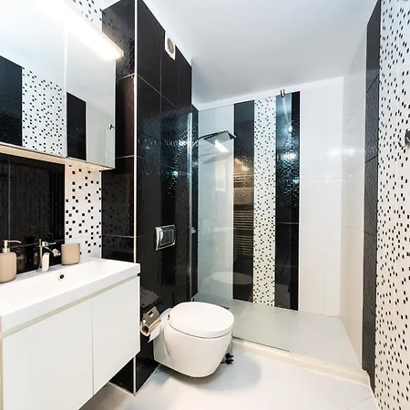 слънчев с балкон до болница света Apartment Sofia