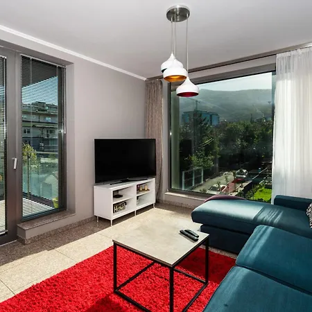 слънчев с балкон до болница света Apartment Sofia